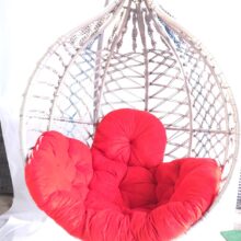 تاب آویز مکرومه سهند نیک با کوسن قرمز و پایه فلزی - تولید تبریز